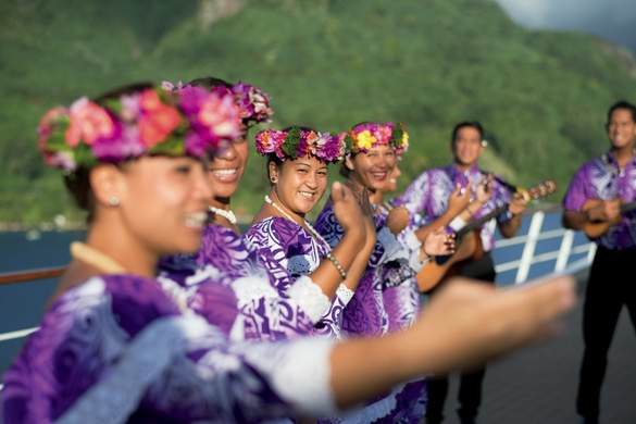 Paul Gauguin Cruises MS Paul Gauguin Onboard Gauguine Dance 3 ©Paul Gauguin Cruises.jpg